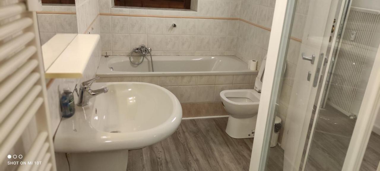 Casa Vacanza Sant O,Rsola Apartment Bergamo Luaran gambar